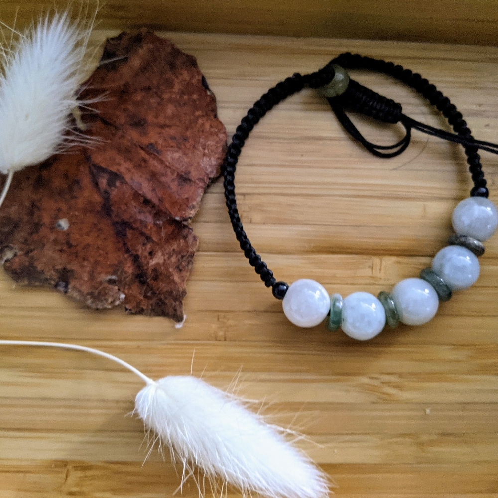 Drawstring Jade Beaded Bracelet